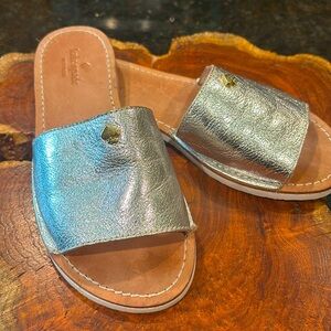 Kate Spade 6.5 silver slides